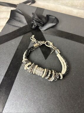 NY Two-Tone Black & Cream Braided Bracelet with Crystal Accent